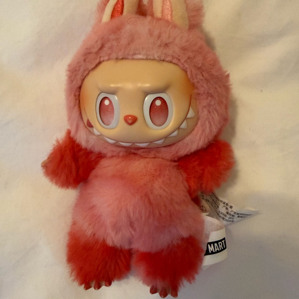 Pink Labubu - Picture 10 of 15